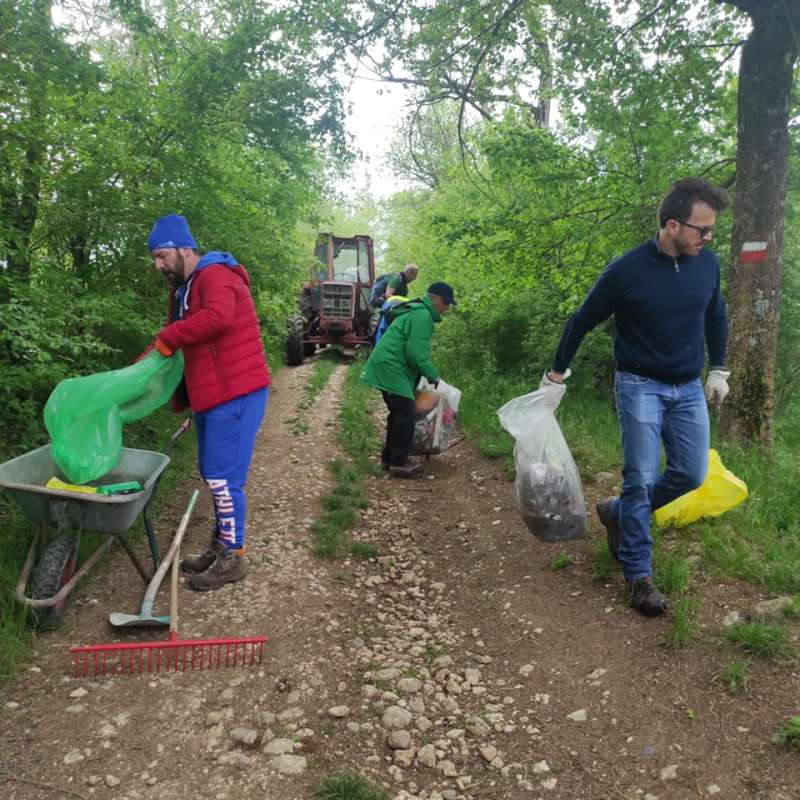 Giornata ecologica a Magliano de' Marsi, il Sindaco: "siamo riusciti a rimuovere una montagna di rifiuti"
