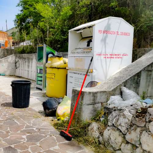 Area rifiuti di Venere ripulita per l'ennesima volta, Verrocchia: "da oggi videosorveglianza H24, i furbetti saranno puniti"