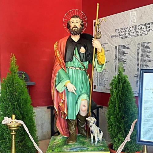 Statua di San Rocco, restaurata dal Rotary Club di Avezzano, accolta nell'atrio del Comune di Tagliacozzo fino al 19 maggio