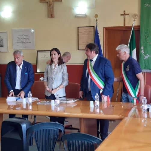 Il Ministro per il sud e la coesione territoriale Mara Carfagna in visita presso il municipio di San Benedetto dei Marsi