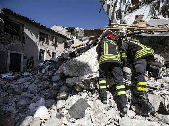 A sei anni dal sisma in Centro Italia, il ricordo dell’impegno dei Vigili del fuoco