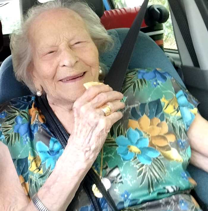 Nonna Giuseppina sconfigge il Covid a 106 anni