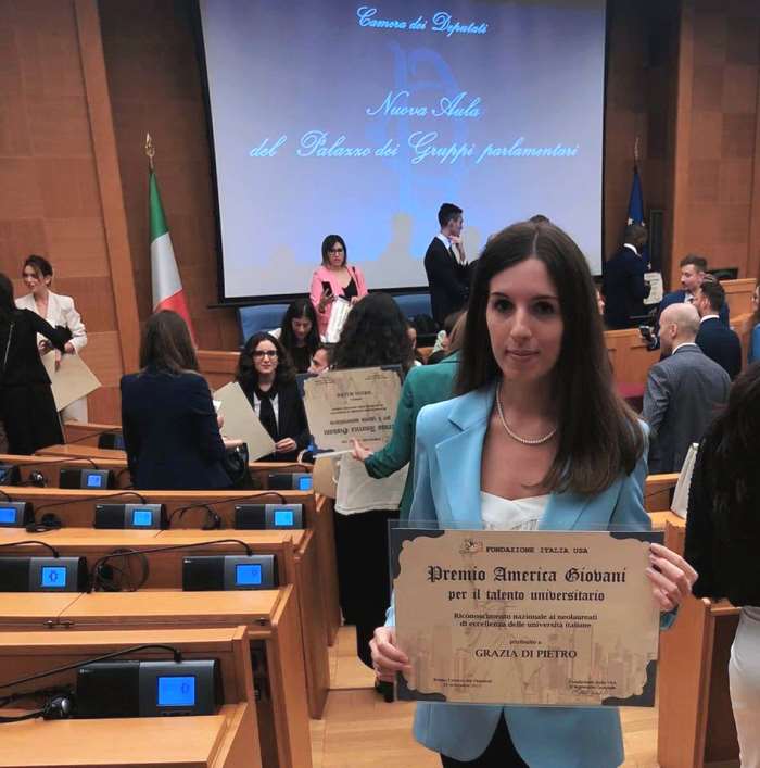 La marsicana Grazia Di Pietro riceve il Premio America Giovani presso la Camera dei Deputati