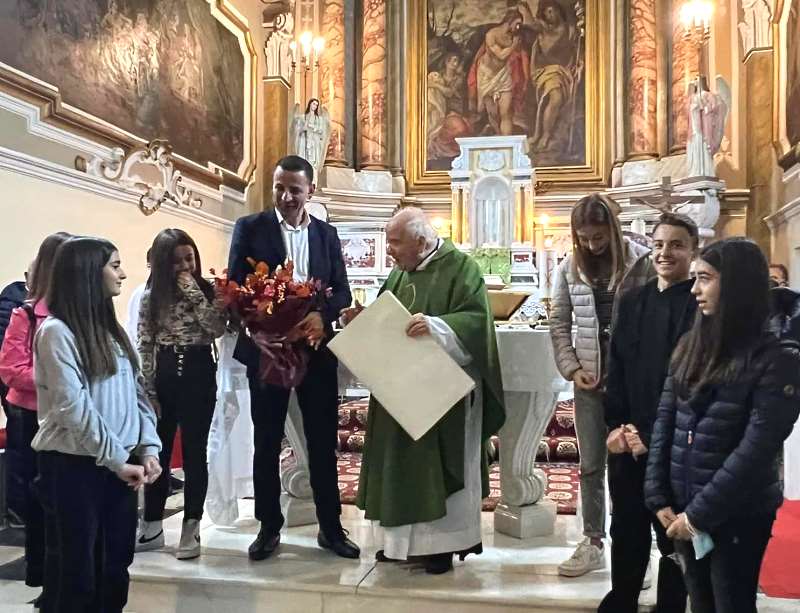 Civitella Roveto ha celebrato i 92 anni di don Franco Geremia