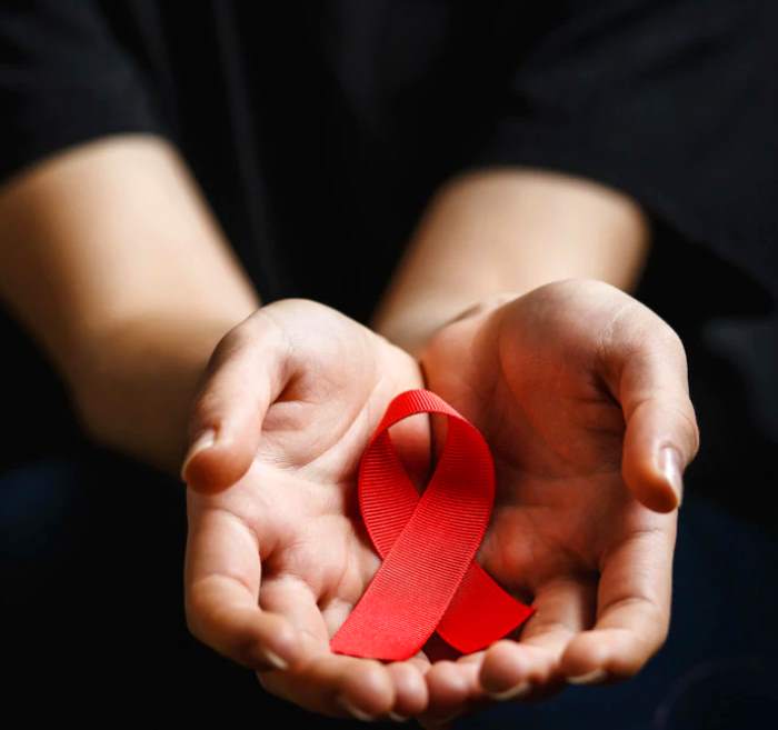 Aids, domani giornata mondiale: incidenza alta, appello a fare diagnosi precoce