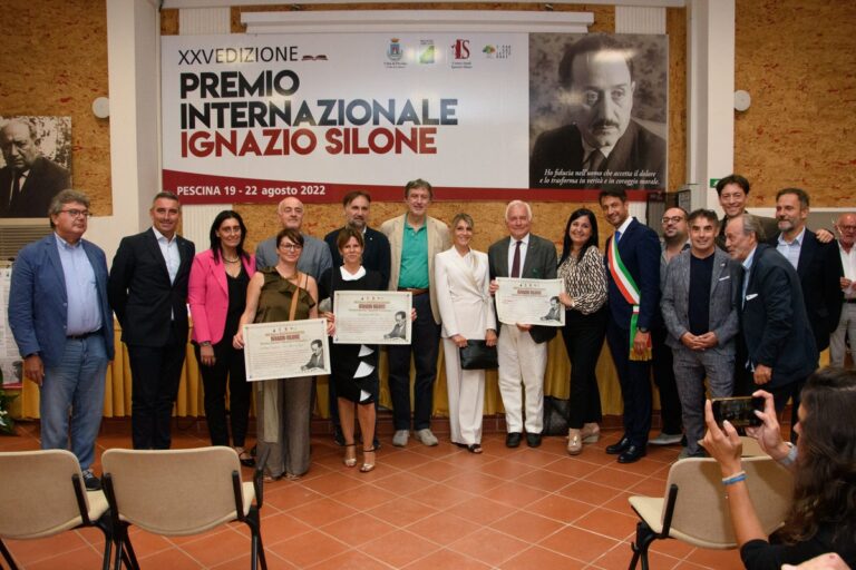 la città di Pescina gratifica gli studenti per la XXV edizione del Premio internazionale Ignazio Silone