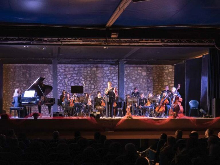 Successo per il Concerto di fine anno ad Avezzano, manifestazione dedicata ad Alessandro Giancarli e alle vittime della strada