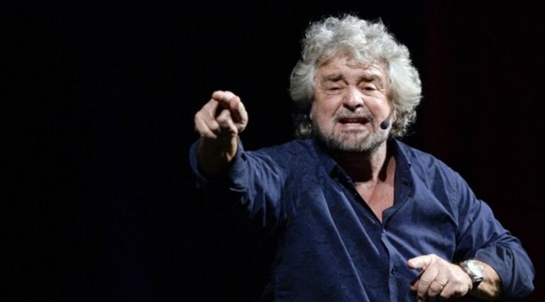 Beppe Grillo torna in teatro con "Io sono il peggiore", il 31 marzo al Teatro dei Marsi di Avezzano