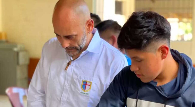 "Una mano al Guatemala", mostra fotografia su Don Bosco a Lecce nei Marsi a cura di Romano Modugno Gugliotta