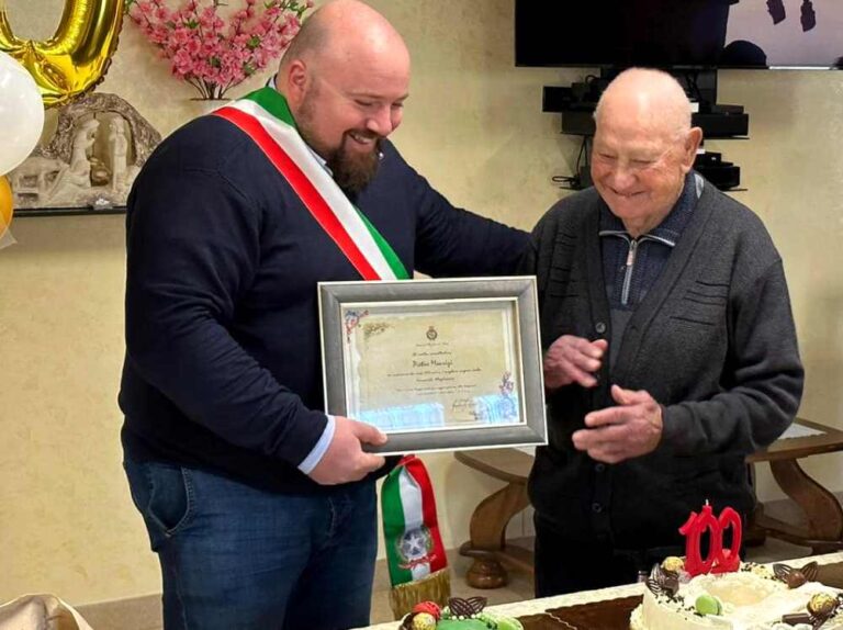 La comunità di Magliano de' Marsi festeggia i 100 anni di Pietro Maurizi