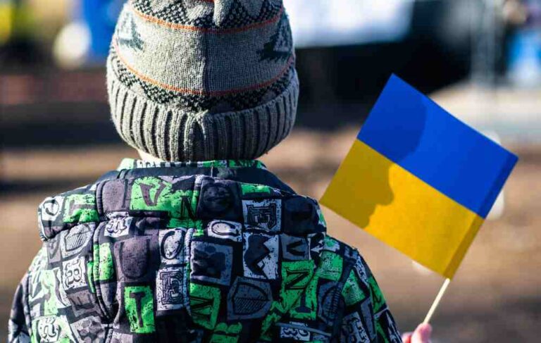 Alle 124 scuole abruzzesi che hanno accolto bambini e studenti ucraini finanziamenti per più di 1,5 milioni di euro