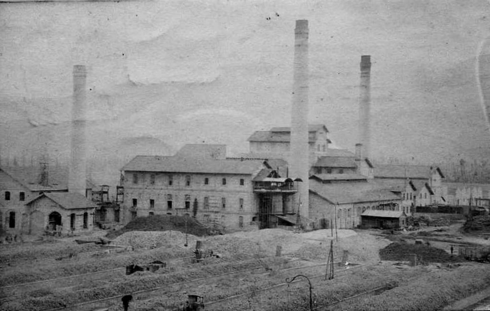 Lo zuccherificio di Avezzano in una vecchia foto del 1906