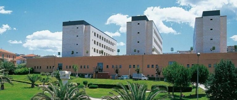 Università “Gabriele d’Annunzio”