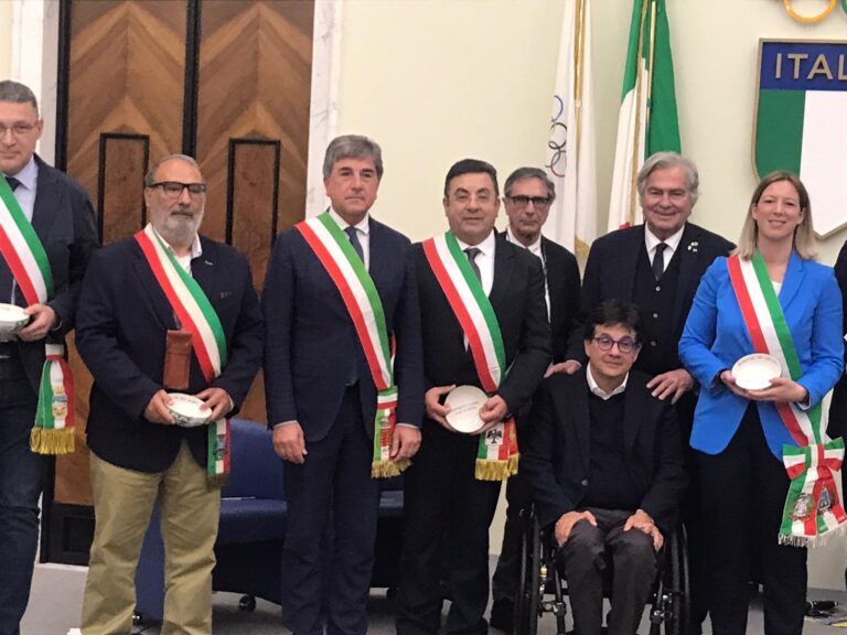 L'’Aquila premiata con la benemerenza dello sport, a Roma l’assessore Colonna ritira il riconoscimento