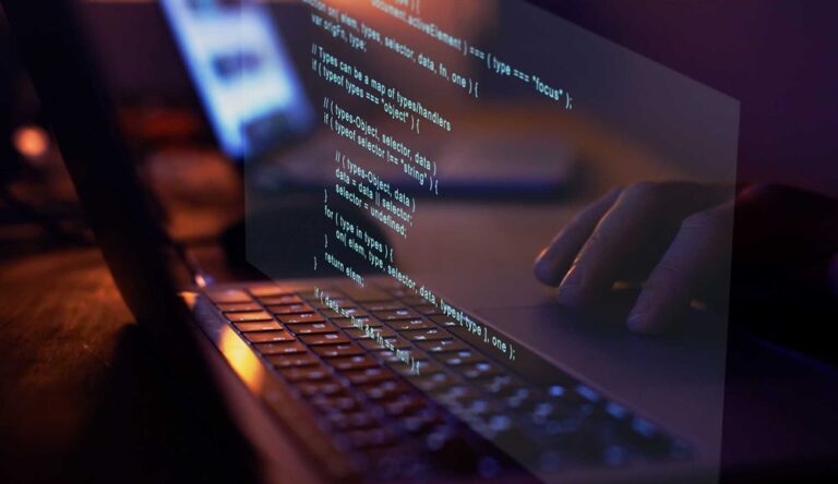 Attacco hacker Asl 1 Abruzzo, Garante della Privacy: "Scaricare i dati pubblicati sul dark web è reato"