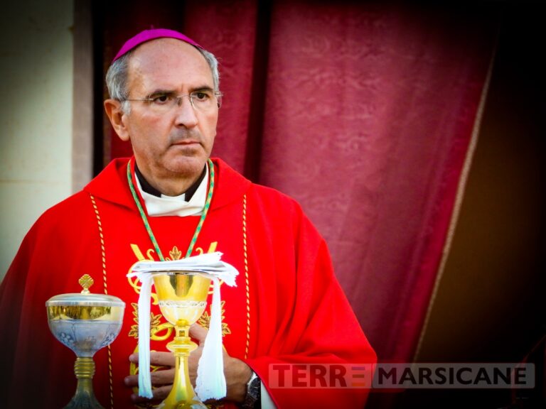 Vescovo Giovanni Massaro