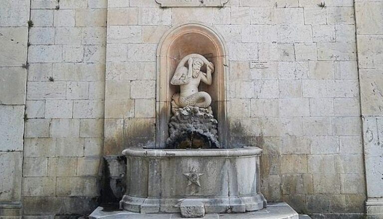 Fontana di Civita d'Antino riaperta grazie all'allaccio con la sorgente naturale: "Eliminati i costi di tale utenza"