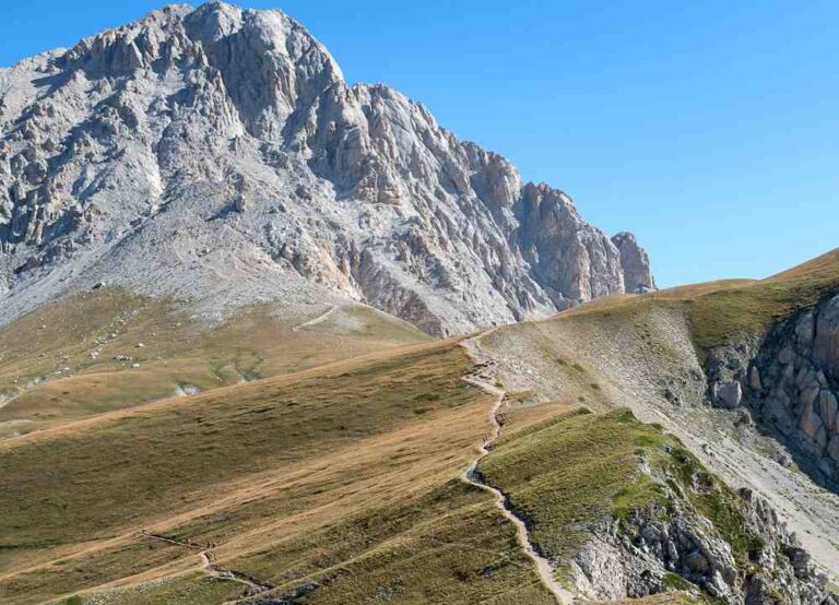 Escursionisti dispersi sul Gran Sasso recuperati dal Soccorso Alpino e Speleologico abruzzese