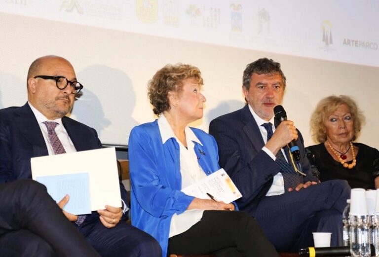 Il ministro della Cultura Sangiuliano all'inaugurazione del Premio Nazionale di Cultura "Benedetto Croce" a Pescasseroli