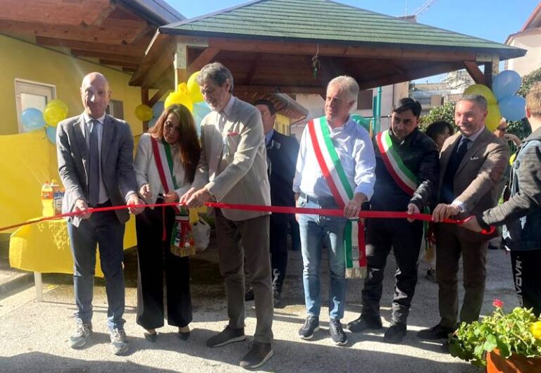 Taglio del nastro per il Centro diurno per disabili a Carsoli, Marsilio: "Un passo importante per la tutela dei più deboli"