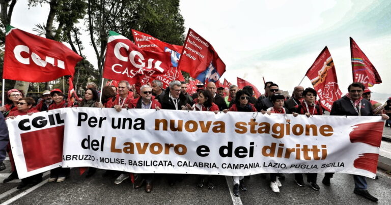 Sabato manifestazione Cgil a Roma per la difesa della Costituzione, presenti anche i militanti abruzzesi