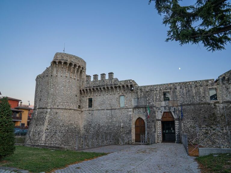 castello-orsini-colonna