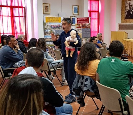 Grande partecipazione al corso di disostruzione pediatrica tenuto da Luigi Soricone a Pescina