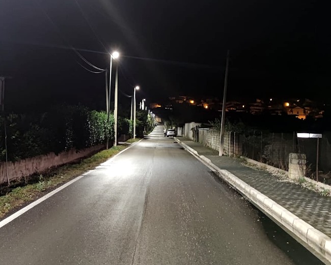 Proseguono i lavori di efficientamento dell'illuminazione pubblica a Massa d'Albe: Led al posto delle lampade a incandescenza