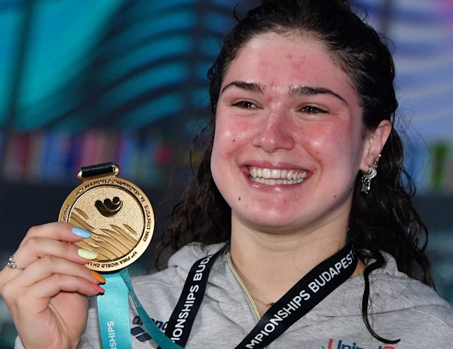 Oggi la premiazione "Pinguino d'Oro" 2023: Benedetta Pilato, Medaglia d'Oro ai campionati mondiali di nuoto 2022
