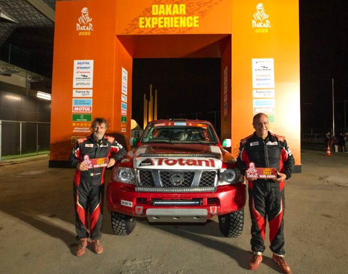 I fratelli Tito e Silvio Totani tornano a gareggiare, per la terza volta, alla Dakar 2024, la gara rally più celebre del mondo