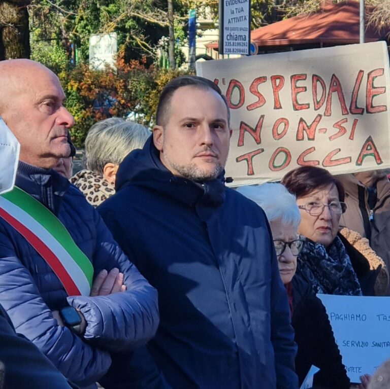 Giorgio-Fedele-Manifestazione-Ospedale-Tagliacozzo