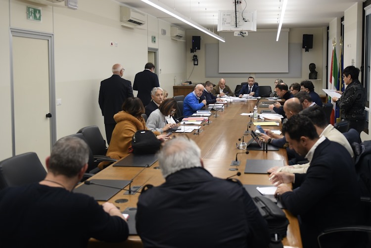 Commissione Sanità: ok a rete ospedaliera, approvata risoluzione vertenza OSS della ASL 1