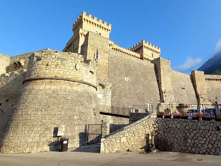 Record di ingressi nel 2023 al Castello Piccolomini di Celano con 38.000 visitatori