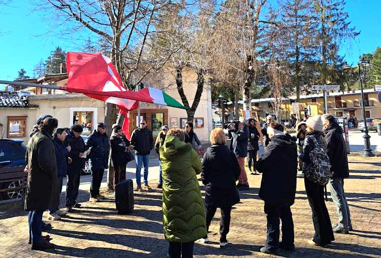 Desertificazione sanitaria aree interne, raccolte oltre 2000 firme: 1° Febbraio manifestazione davanti alla sede ASL Avezzano Sulmona L’Aquila