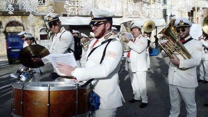 La Grande Banda del Cilento ospite della Festa del Volto Santo e della Municipalità di Tagliacozzo