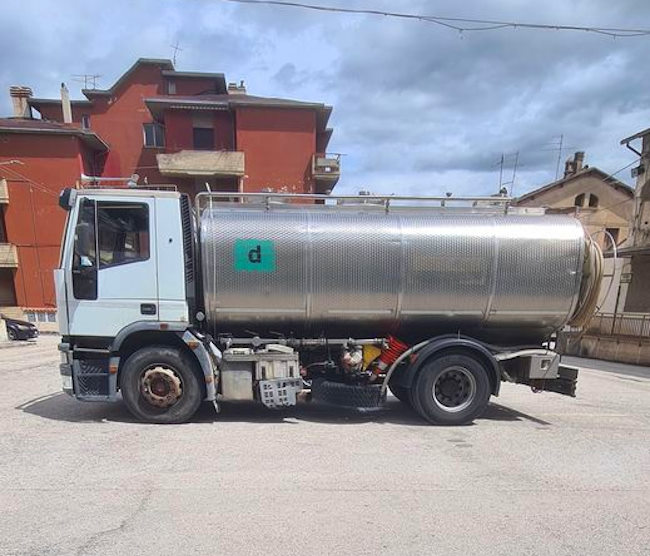 Servizio idrico a singhiozzo a Lecce nei Marsi, sindaco Barile: "Il CAM ha messo a disposizione un'autocisterna"