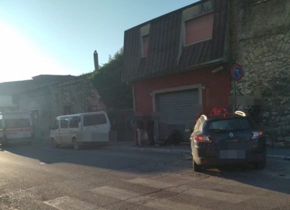 Avezzano: scontro su via Napoli tra un'auto ed un furgone