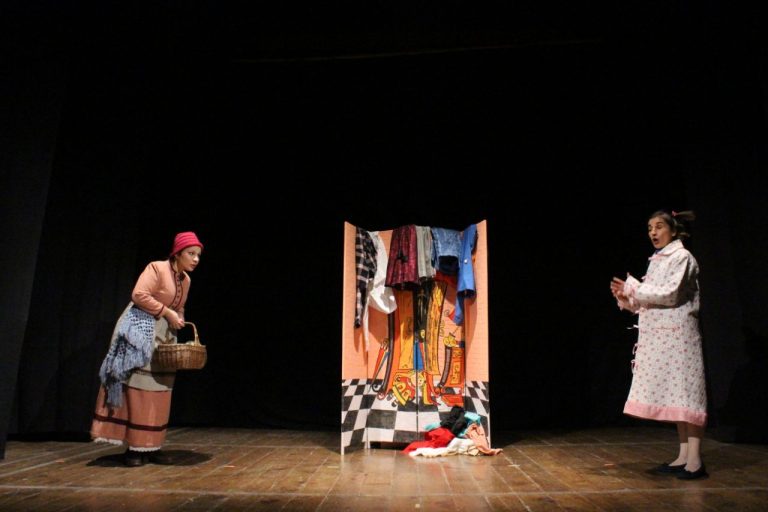 "La vera storia di Cappuccetto Rosso"