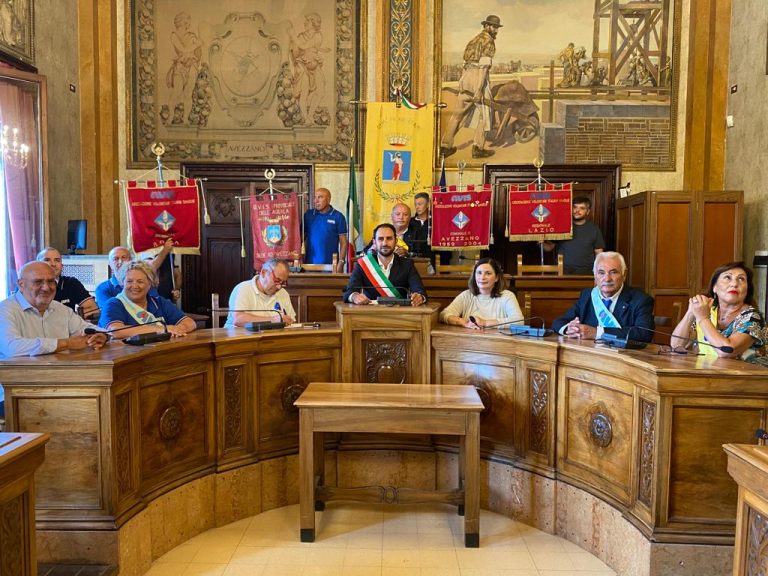 I colori solidali dell'Avis in Comune: ad Avezzano s'incontrano i donatori di Lazio e Abruzzo|