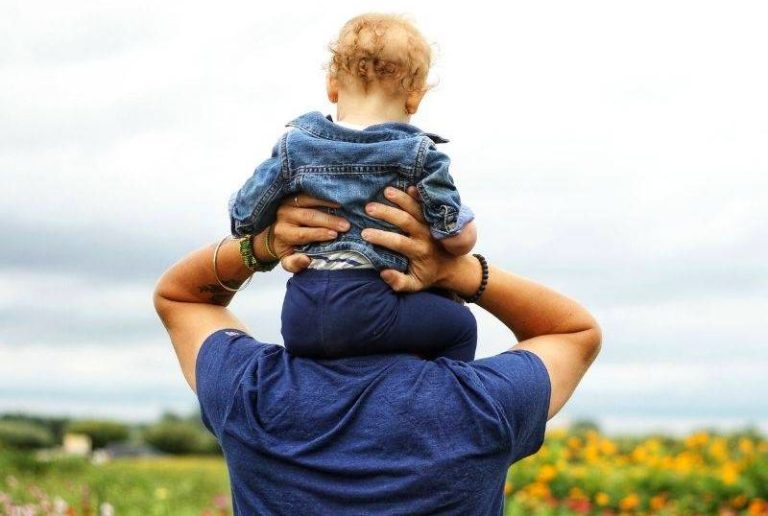 Lotta al calo demografico: assegno di natalità per i residenti nei piccoli Comuni di montagna abruzzesi