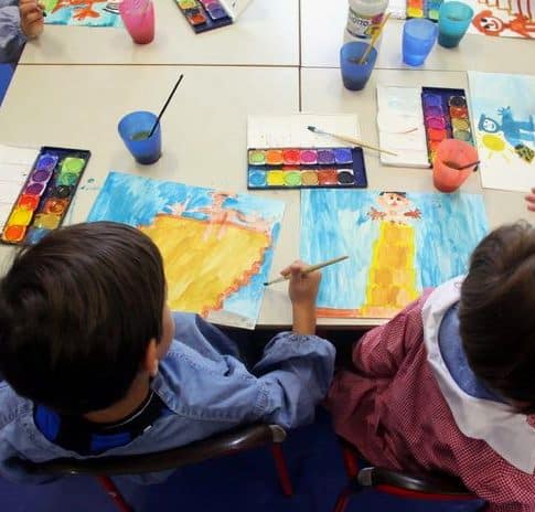 Positivi Covid nella scuola dell'infanzia di Sante Marie: attività didattica sospesa e screening per tutti