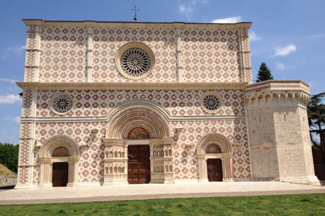 pellegrinaggio delle persone malate alla Basilica di S. Maria di Collemaggio