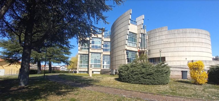 biblioteca I. Silone di Avezzano della Regione Abruzzo