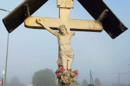 Danneggiato il Crocifisso di Magliano de' Marsi