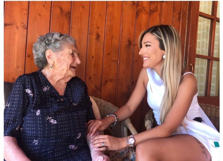 Nella foto Emilia Lobene Miss Sorridi con noi 2019