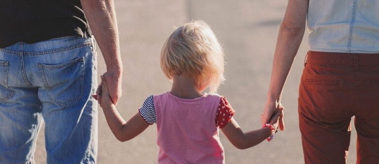 Servizi prima infanzia e generi di prima necessità
