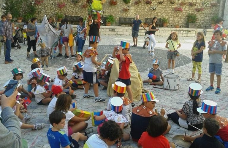 Torna quest’estate il FESTIVAL “Alice nel paese del teatro” a Pescasseroli