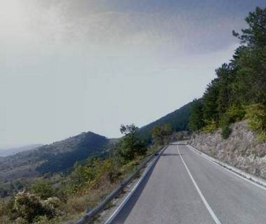 Questa sera riapre la strada per Forca d'Acero