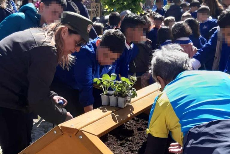 Festa della Primavera: i guardiaparco PNALM impegnati presso l'Istituto Comprensivo "Silone" di Luco dei Marsi|||