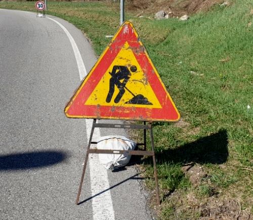 Lavori Anas lungo la S.S. 696 "del Parco Regionale Sirente-Velino" a Ovindoli: senso unico alternato e limite a 30 km/h fino al 20 Dicembre